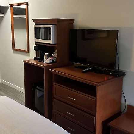 Travelodge By Wyndham Langley Dış mekan fotoğraf