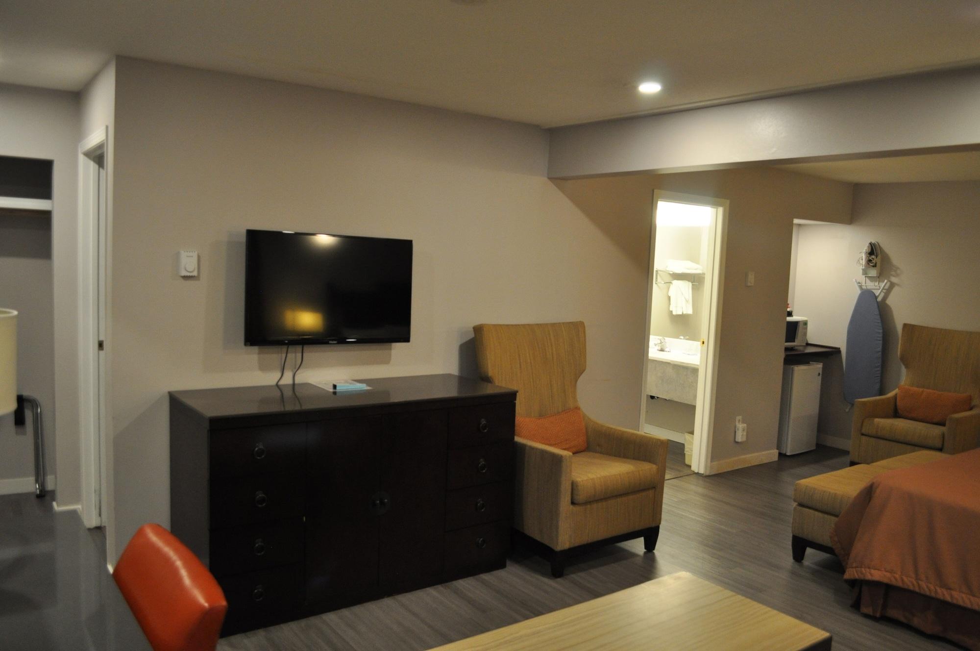 Travelodge By Wyndham Langley Dış mekan fotoğraf