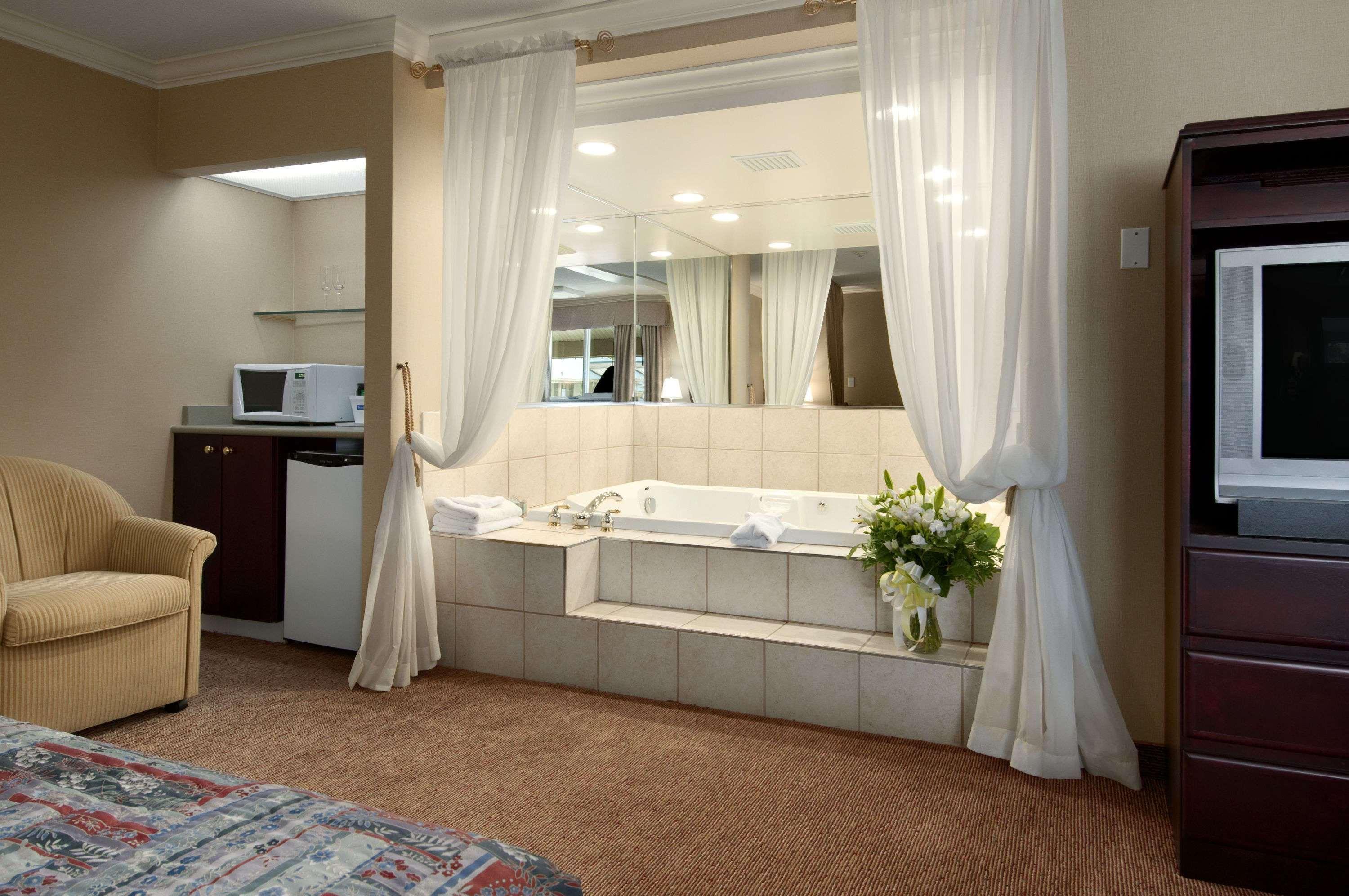 Travelodge By Wyndham Langley Dış mekan fotoğraf