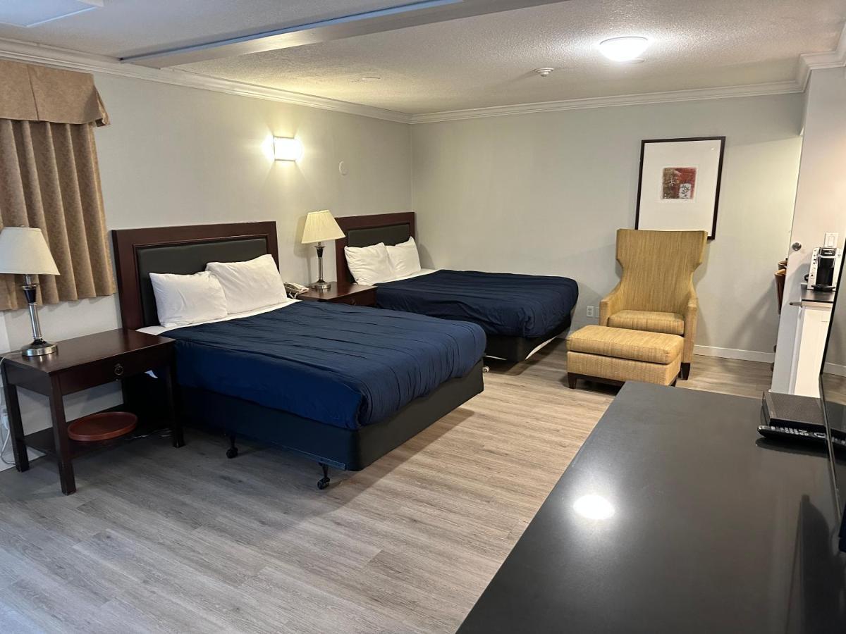 Travelodge By Wyndham Langley Dış mekan fotoğraf