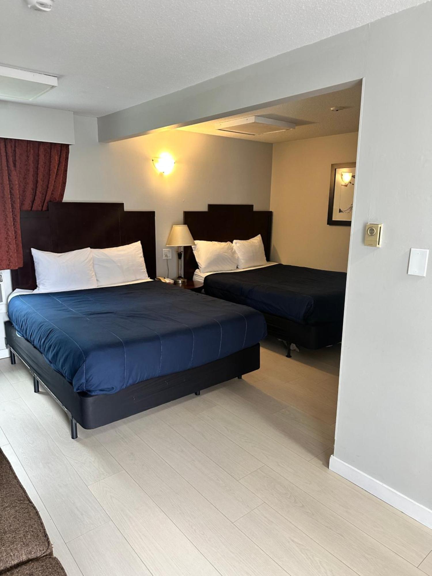 Travelodge By Wyndham Langley Dış mekan fotoğraf