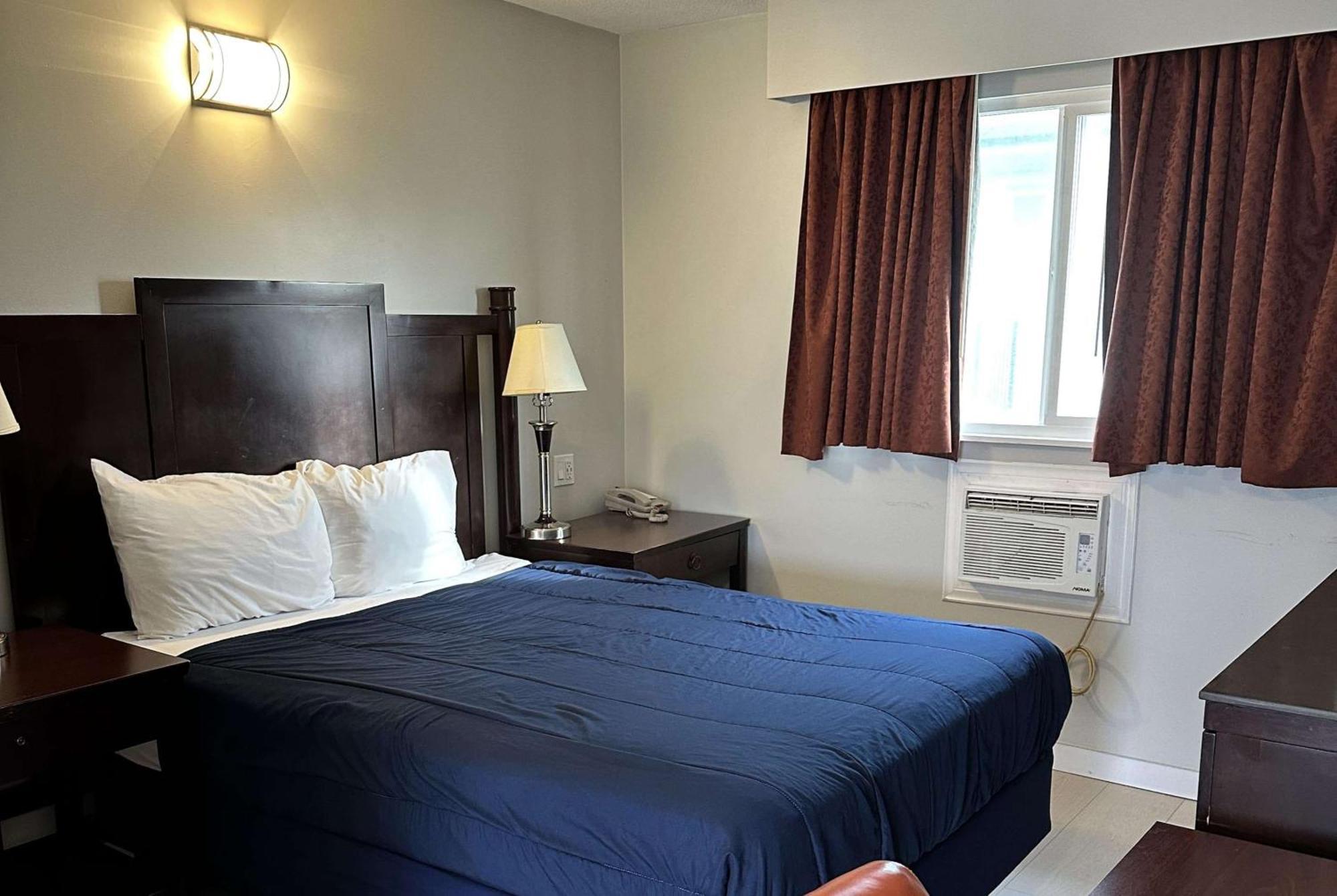 Travelodge By Wyndham Langley Dış mekan fotoğraf